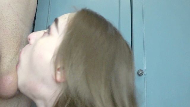 Deep Throat , Long Tongue , Face Have Sex And Internal Sperm .