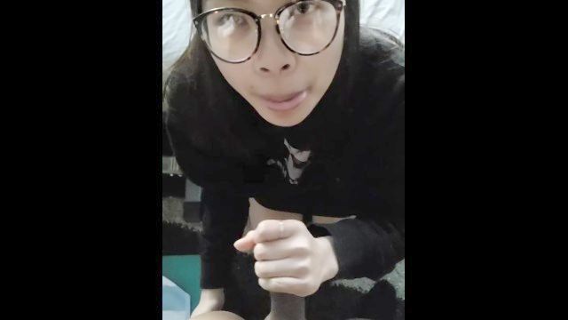 Hacked Attractive Asian Tool Give Head With Slowmo Facial On Glasses