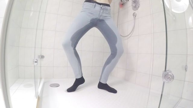 umectantes jeans na chuveiro