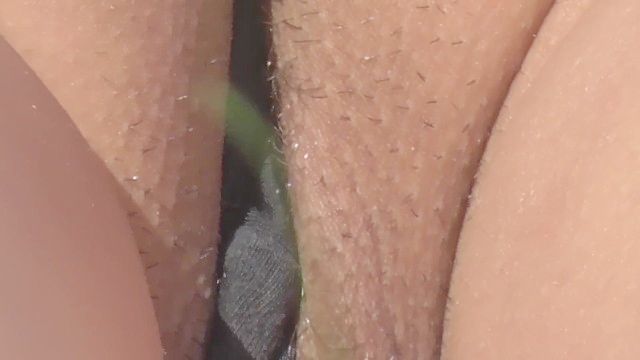 在公共猫唇放映蔓延