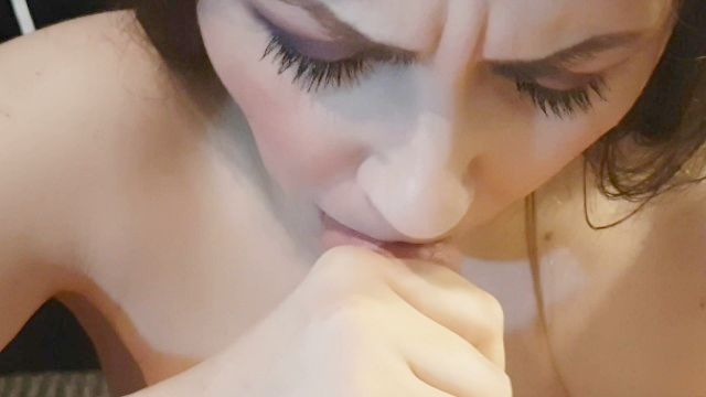 cuckquean妻子打击我，而我幻想/说说我的性感女秘书露西