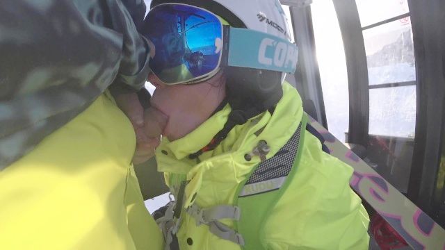 4k Audience Shaft Phallus Suck In Ski Lift