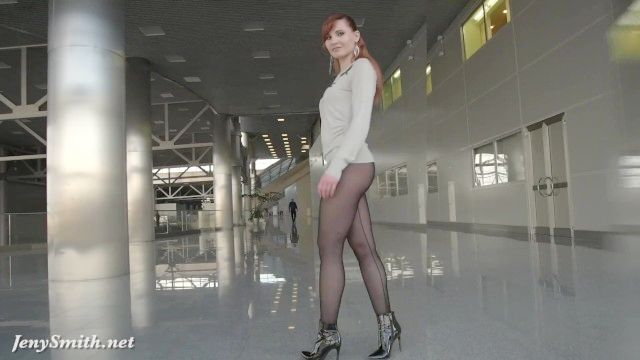 Jeny Smith Transparent Leggings Showing Off