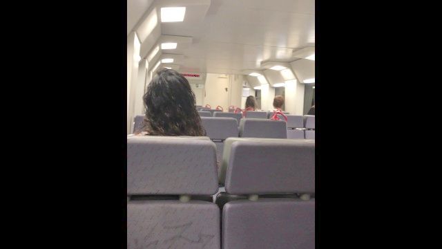 Vacances en Espagne je suce sa cola dans le tren et j  