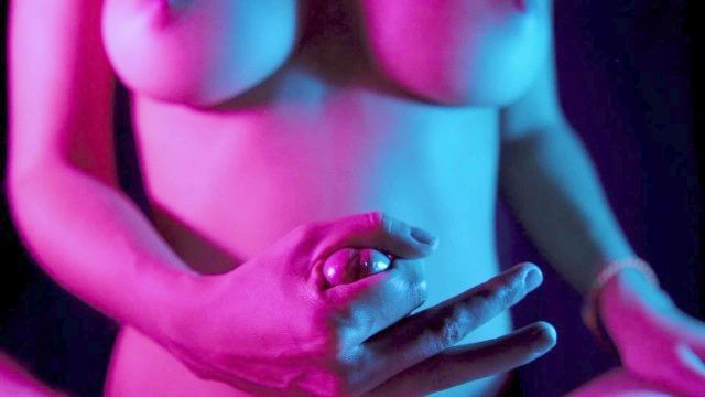 نفخة №1 HANDJOB الحسية مع اثنين من أصابع