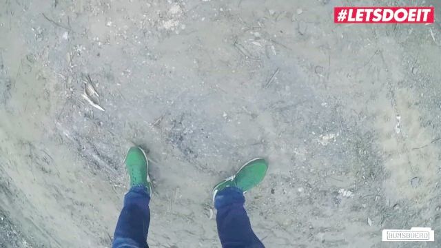letsdoeit conejo de Pascua Anny aurora se la follan duro en la parte trasera de un autobús