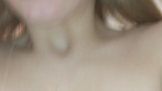 18 Y /Ø斯蒂芬妮狐狸精爬了我的公鸡POV