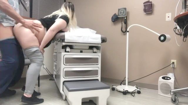 médico pego transando 365movies grávidas paciente