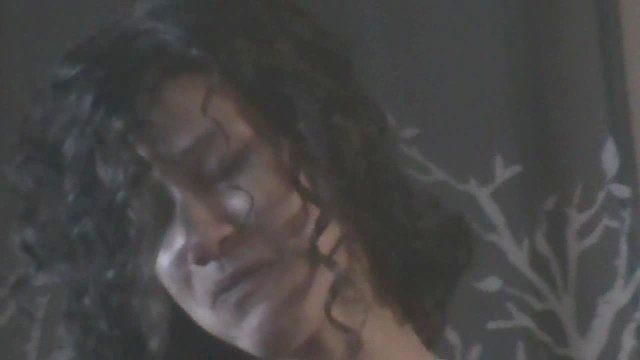 卡明遍布那BBC同时丈夫的电影。 美丽的“O”的脸