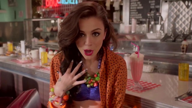 Cher Lloyd - Want U Back - Pmv