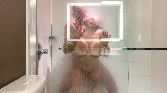 Johnny Sins - Insane Shower Sex