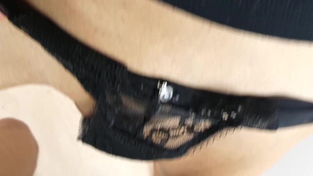 Cumming In My Panties And Pussy Before Shopping