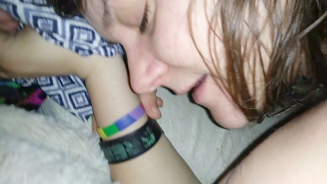 Papá Me Hace Cum Con Mi Enchufe