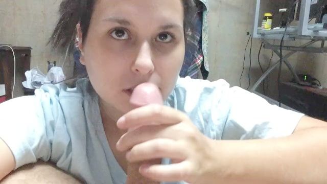 Cute Sweetie Gives Innocent Willy Touch With Tongue Making Blowjob The Spooge Out