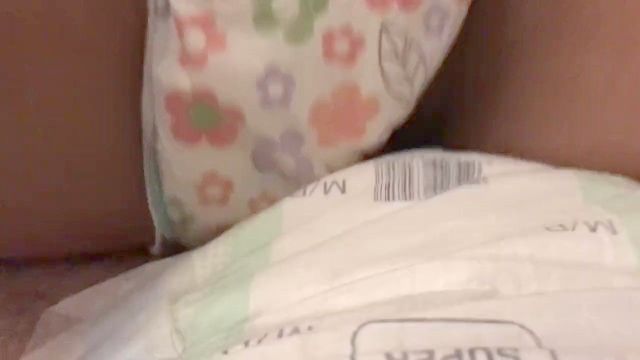 Heißes Paar Nasse Windel Sex