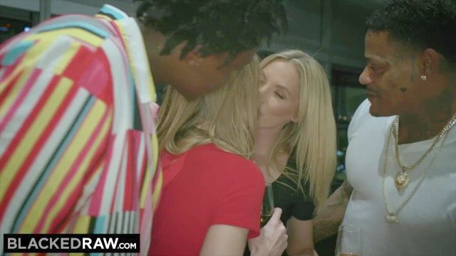 Blackedraw Mona Wales And Ashley Lane Have Bbc When Husbands Are Out