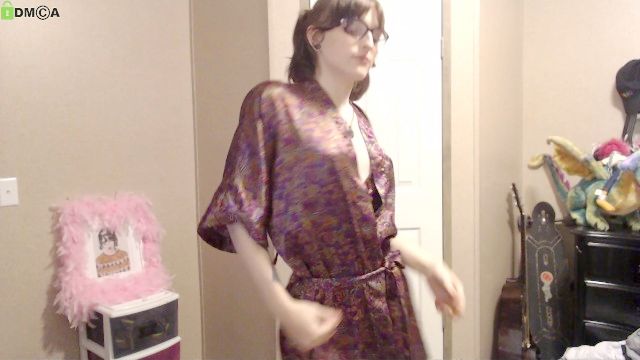 Astonish Tgirl Rebellious Dances Off Her Clothes
