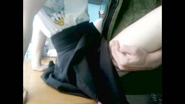 Военный трахнул сестренку Jodido Un Prisionero De Guerra