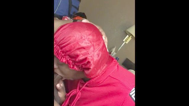 в Thot сосать черный бык члена-би-си в отеле